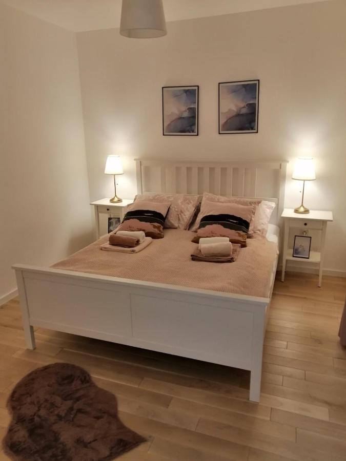 Apartman Viktoria Tuzla Kültér fotó